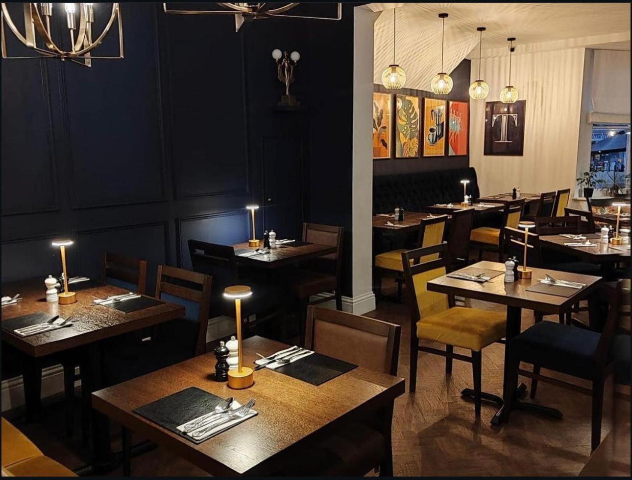 The Bramley House Hotel Chatteris ภายนอก รูปภาพ